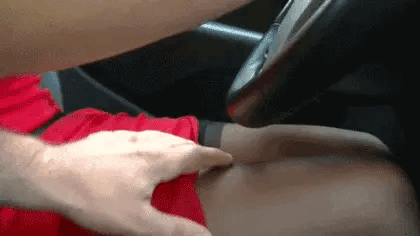 Pack de GIF Sexo en el coche Marzo 2026 Escena 14